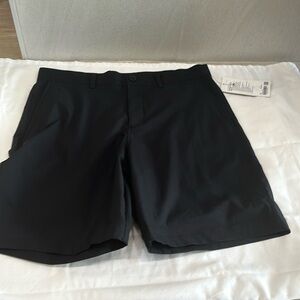 Lululemon nwt relaxed fit twill short 9”